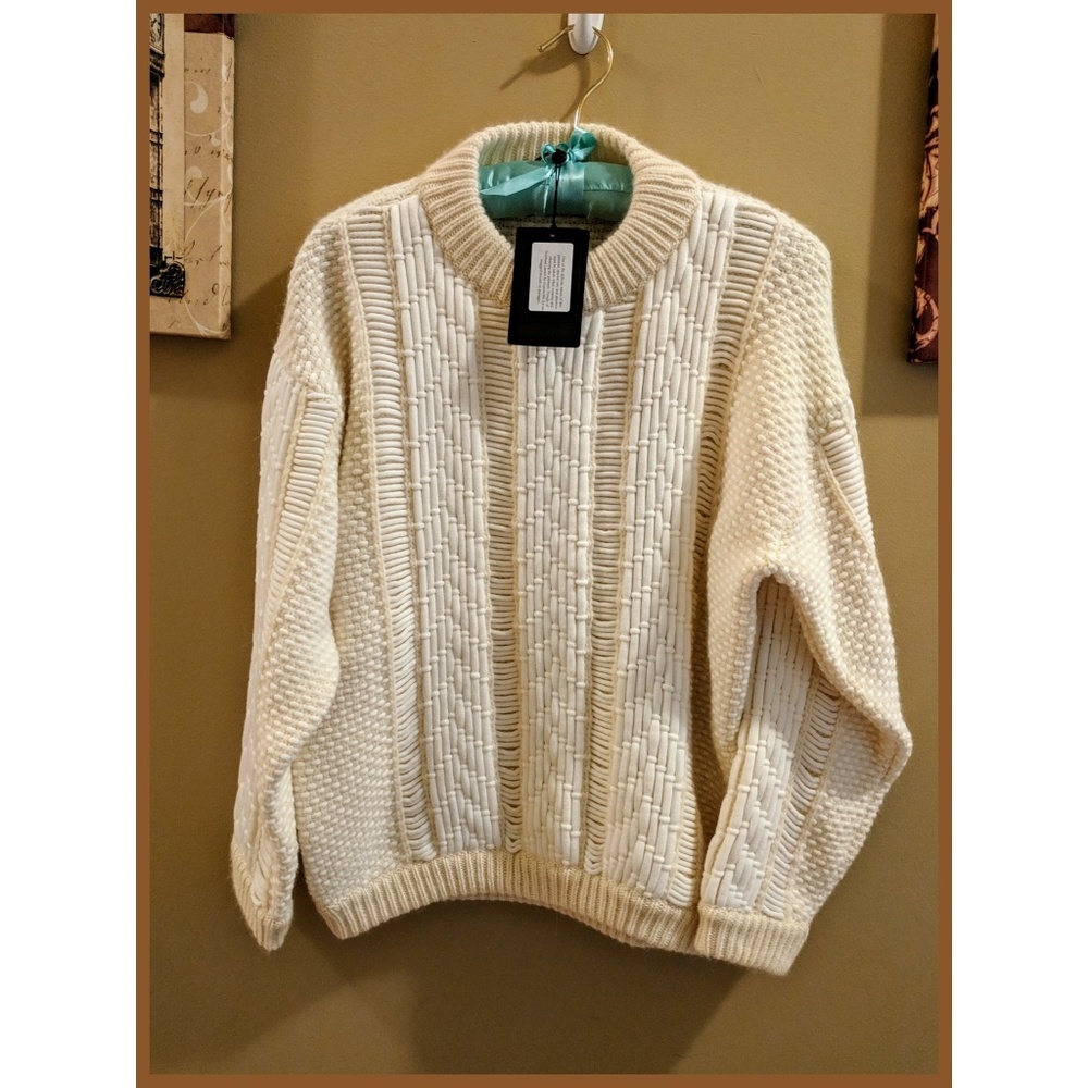 Pringle of Scotland Natural Jacquard Knit Sweater - Picture 3 of 8